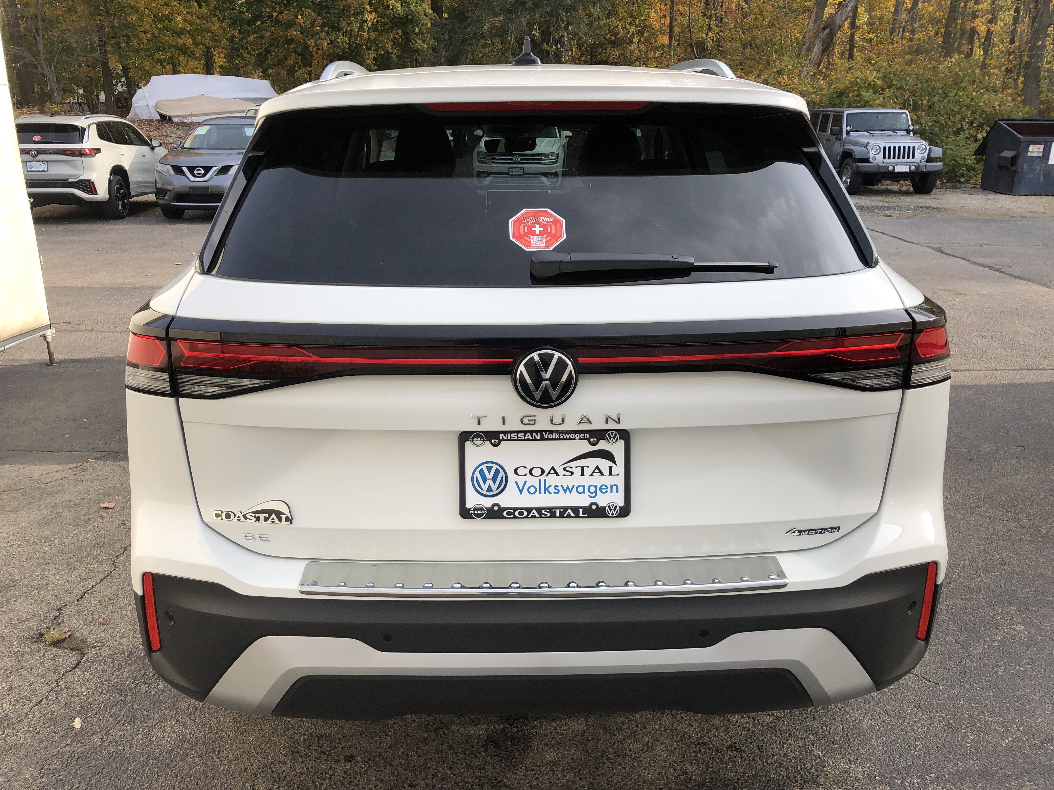 2026 Volkswagen Tiguan SE w/panoramic sunroof
