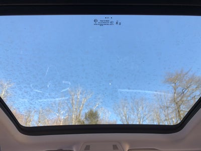 2026 Volkswagen Tiguan SE w/panoramic sunroof