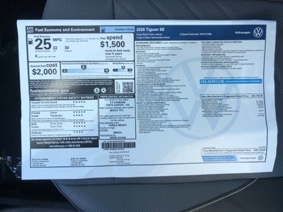 2026 Volkswagen Tiguan SE w/panoramic sunroof