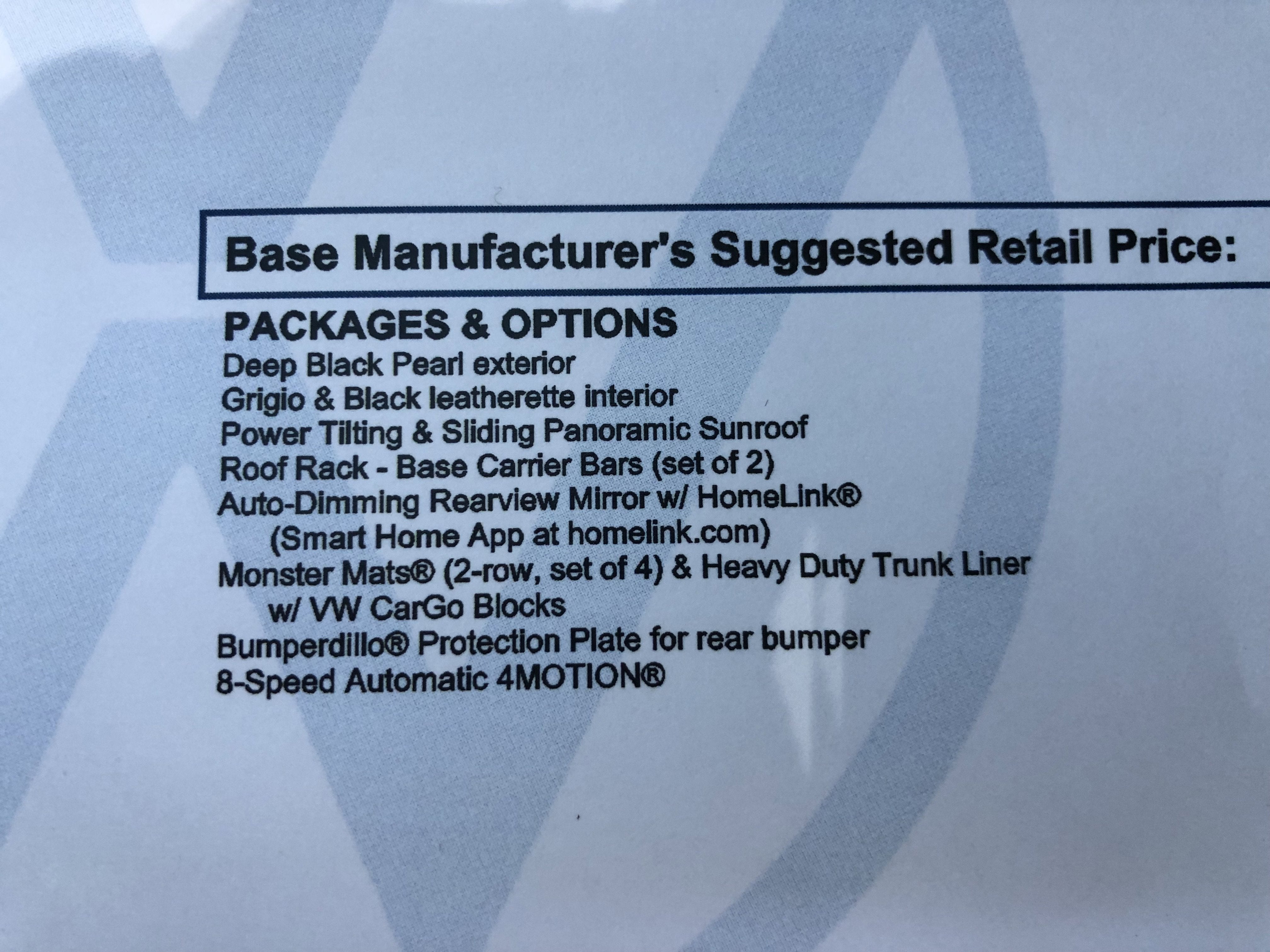 2026 Volkswagen Tiguan SE w/panoramic sunroof