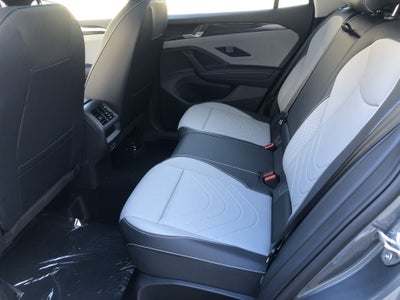 2026 Volkswagen Tiguan SE w/panoramic sunroof