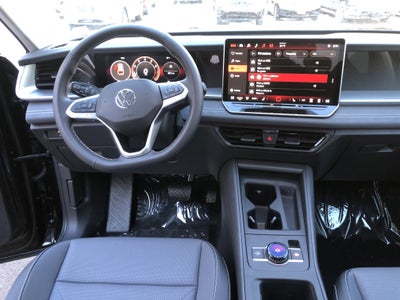 2026 Volkswagen Tiguan SE w/panoramic sunroof