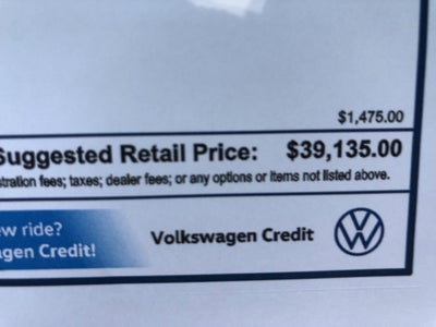 2026 Volkswagen Tiguan SE w/panoramic sunroof