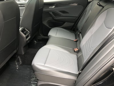 2026 Volkswagen Tiguan SE w/panoramic sunroof