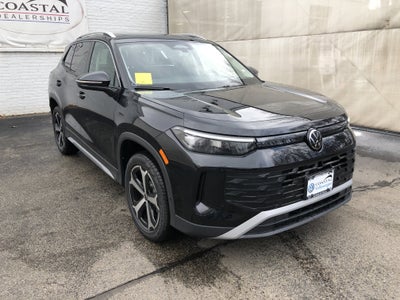2026 Volkswagen Tiguan SE w/panoramic sunroof