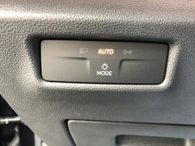 2026 Volkswagen Tiguan SE w/panoramic sunroof