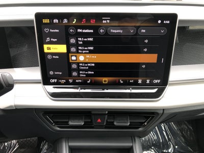 2026 Volkswagen Tiguan SE w/panoramic sunroof