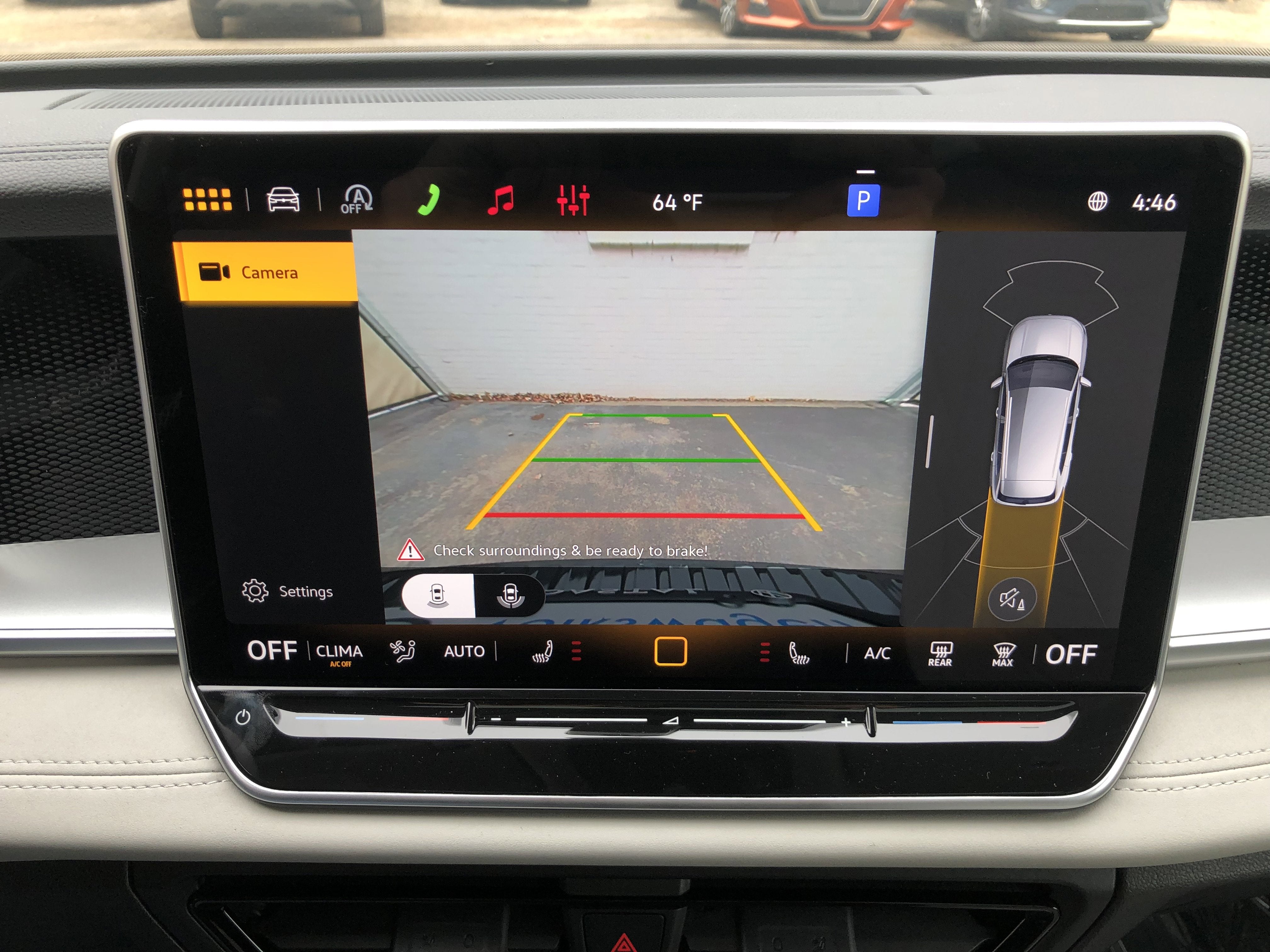 2026 Volkswagen Tiguan SE w/panoramic sunroof