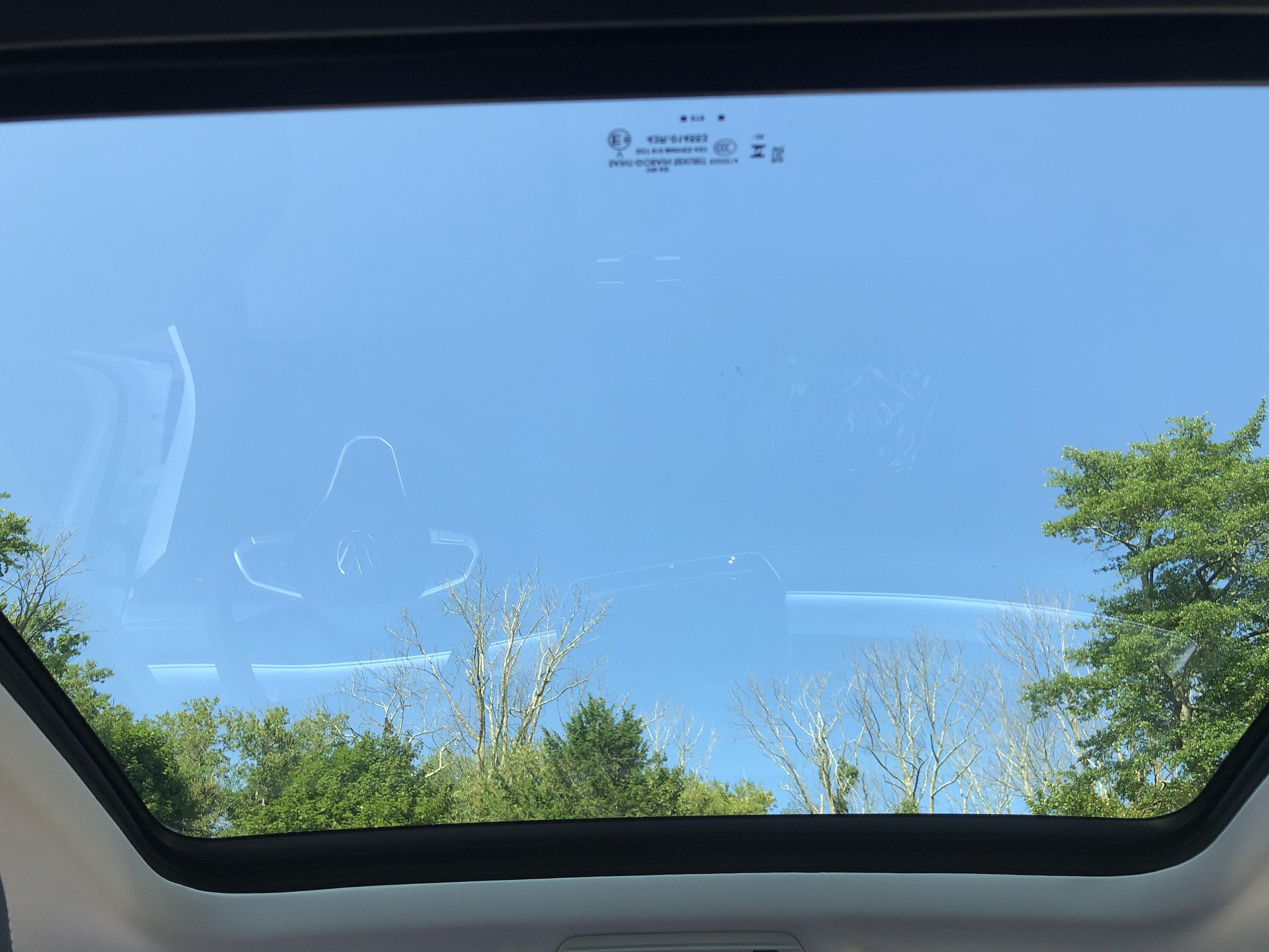 2026 Volkswagen Tiguan SE w/panoramic sunroof