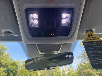 2026 Volkswagen Tiguan SE w/panoramic sunroof