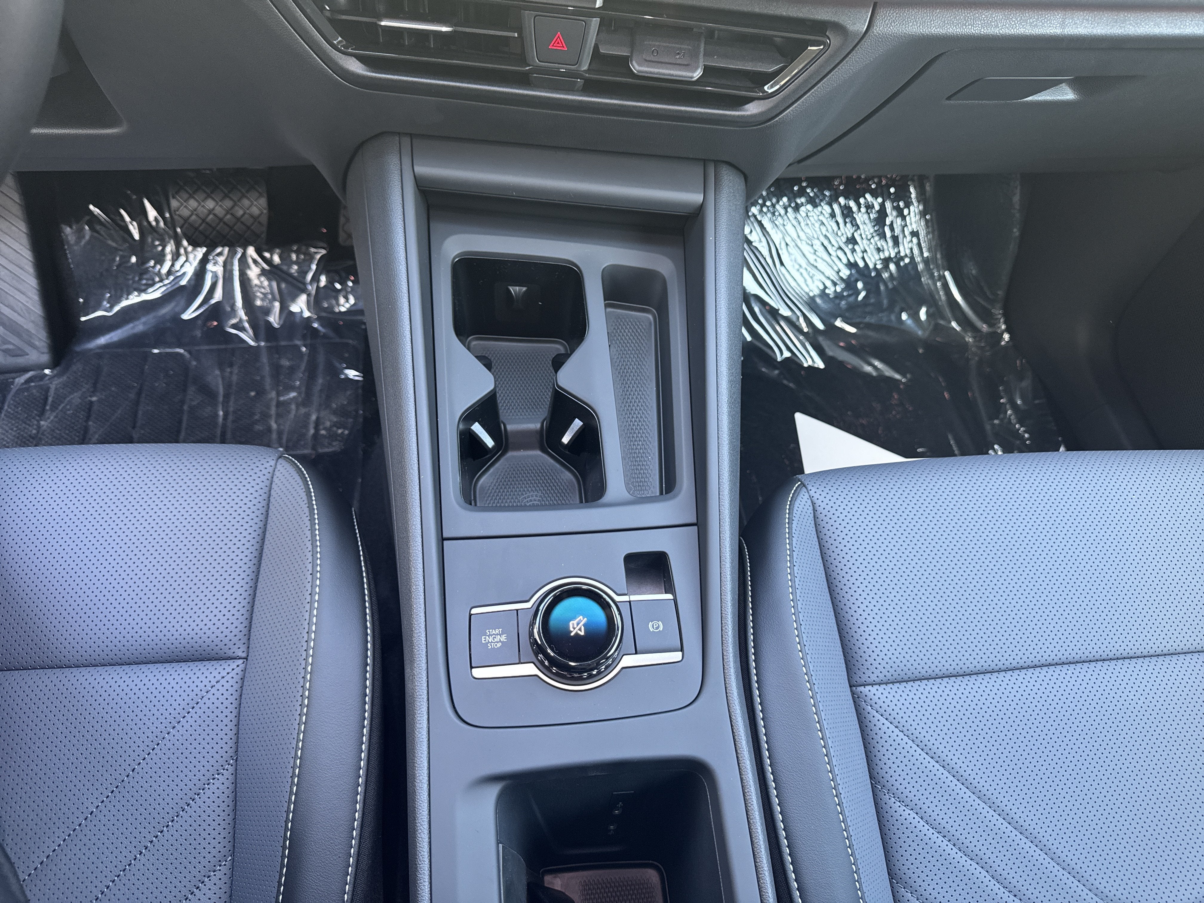 2026 Volkswagen Tiguan SE w/panoramic sunroof