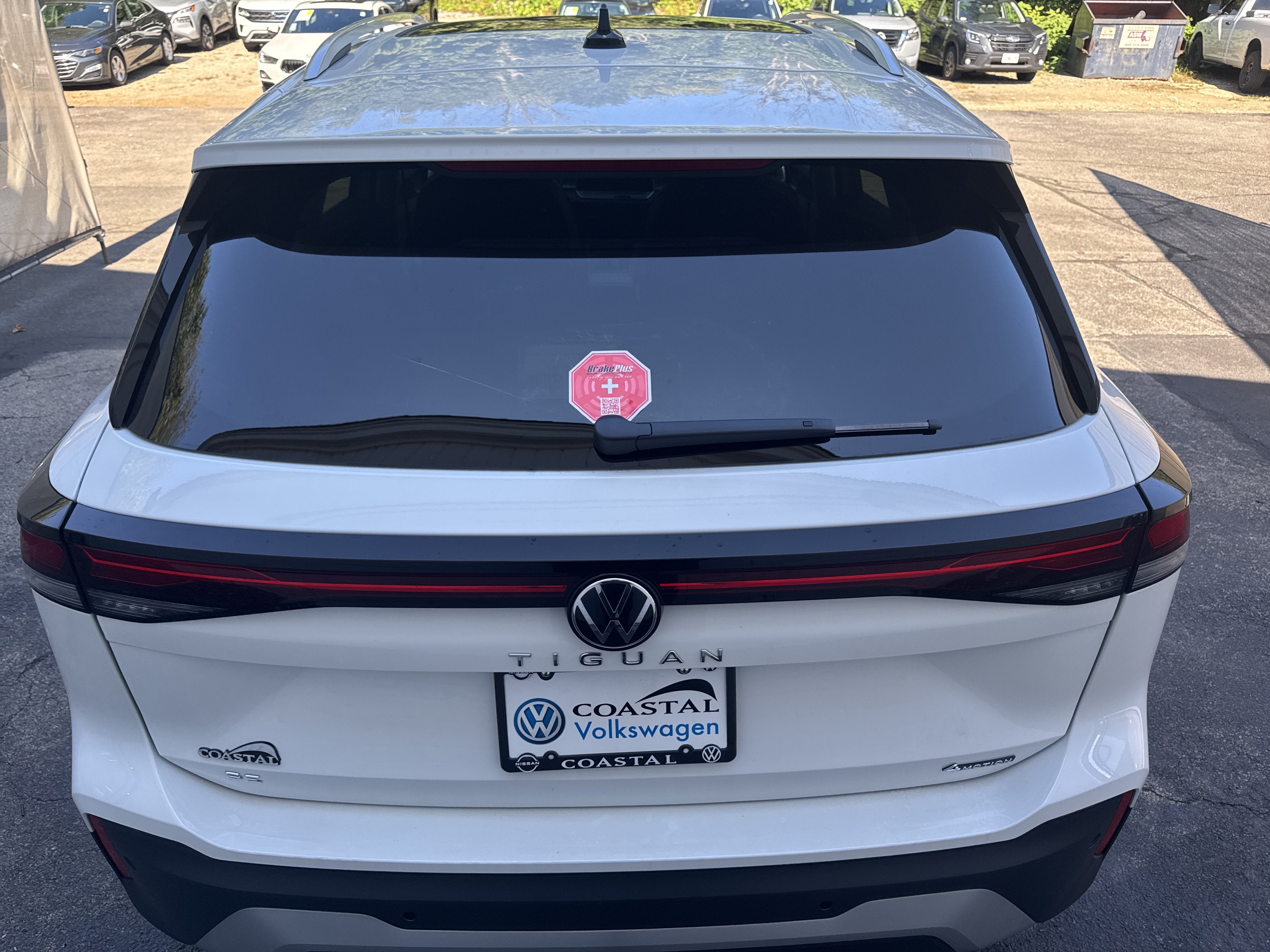 2026 Volkswagen Tiguan SE w/panoramic sunroof