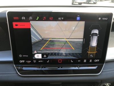 2026 Volkswagen Tiguan SE w/panoramic sunroof
