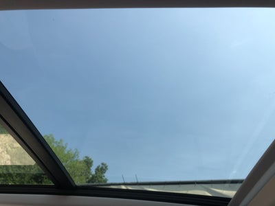 2026 Volkswagen Tiguan SE w/panoramic sunroof