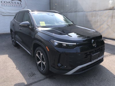 2026 Volkswagen Tiguan SE w/panoramic sunroof