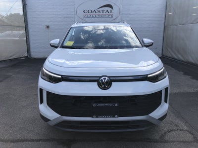 2026 Volkswagen Tiguan SE w/panoramic sunroof