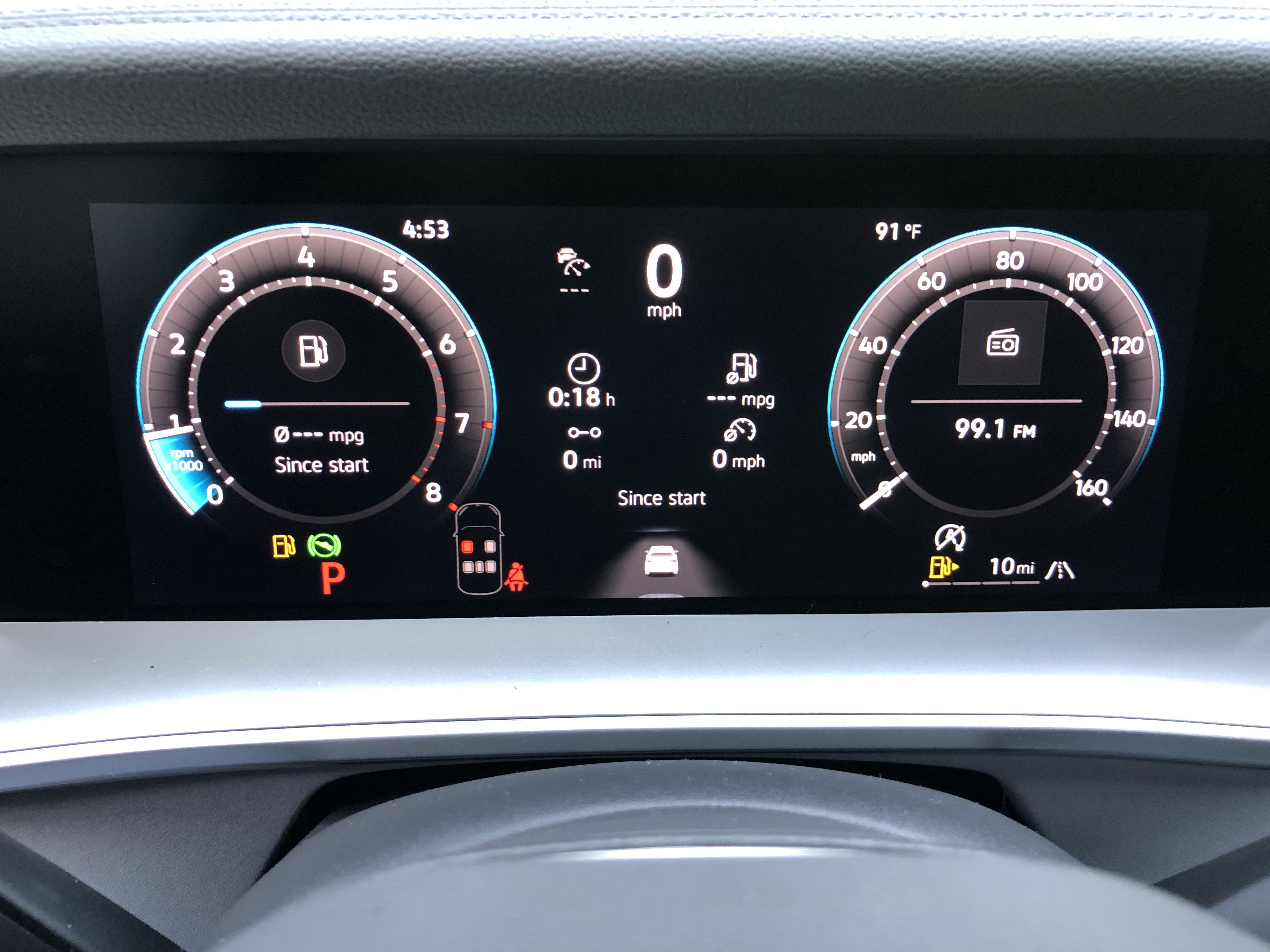 2026 Volkswagen Tiguan SE w/panoramic sunroof