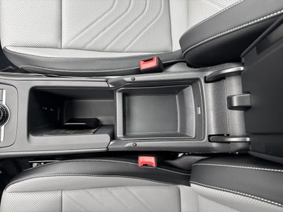 2026 Volkswagen Tiguan SE w/panoramic sunroof