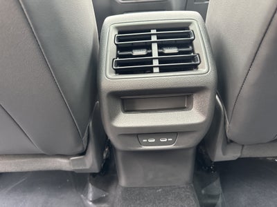 2026 Volkswagen Tiguan SE w/panoramic sunroof
