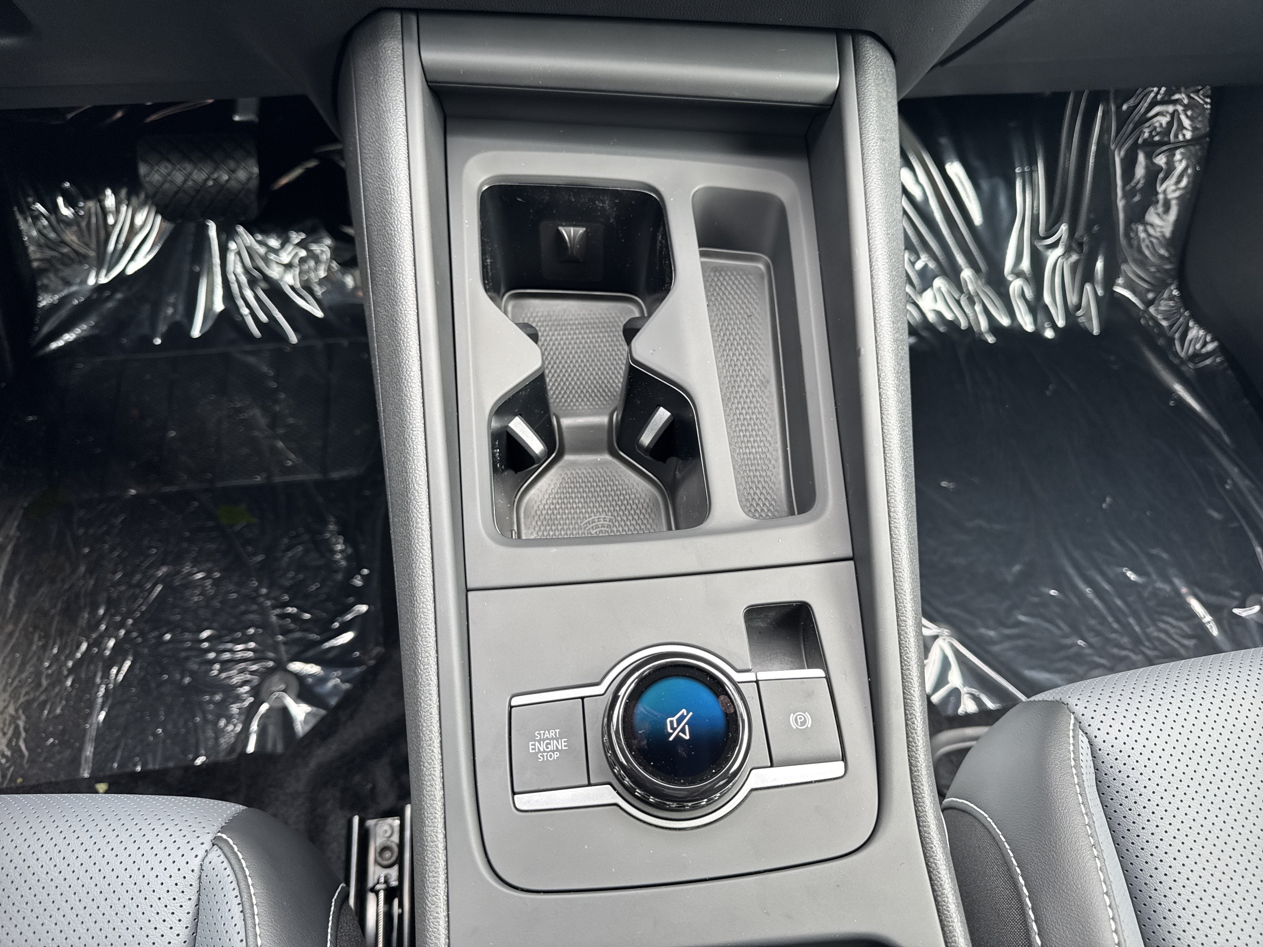 2026 Volkswagen Tiguan SE w/panoramic sunroof