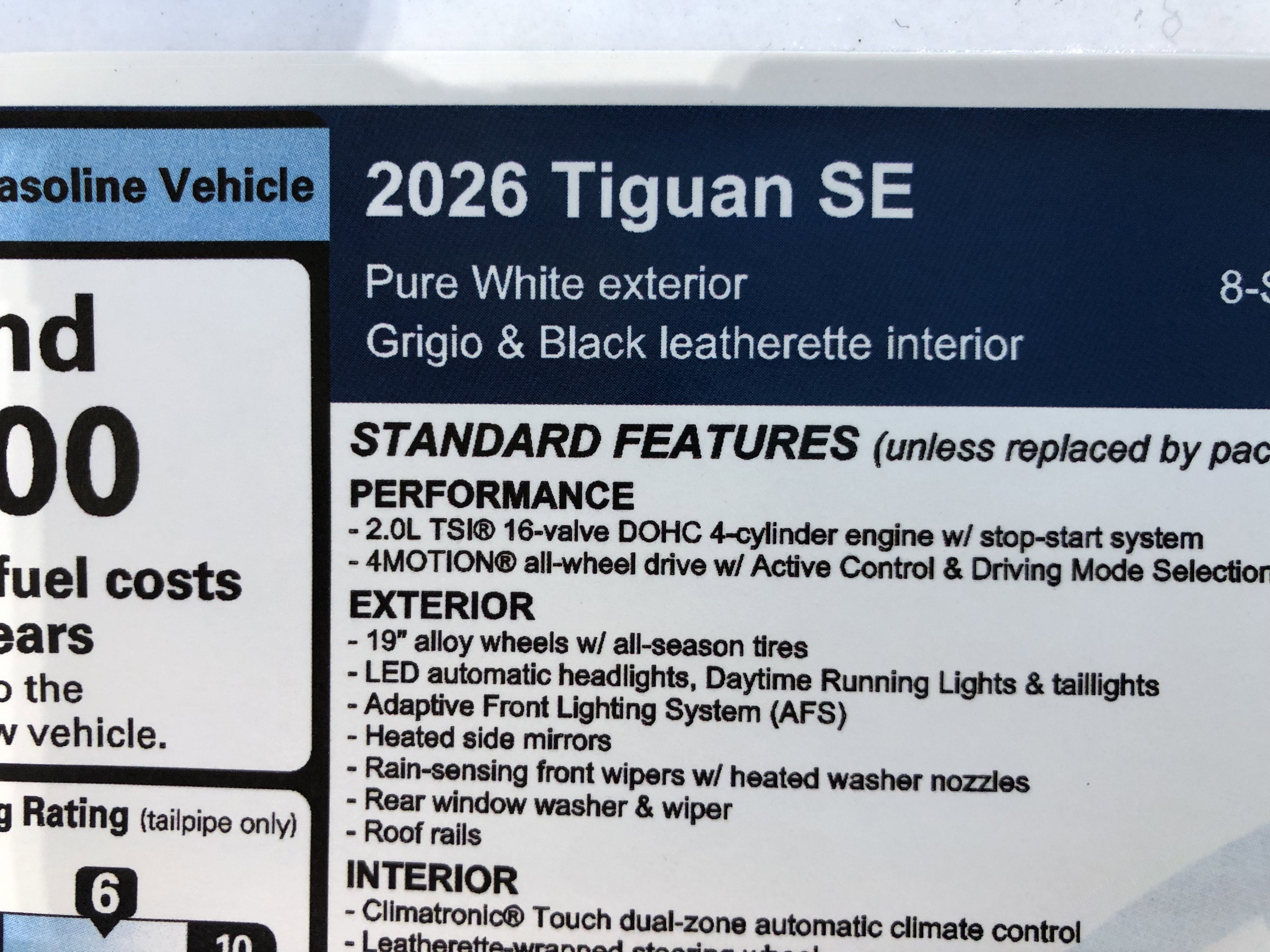 2026 Volkswagen Tiguan SE w/panoramic sunroof