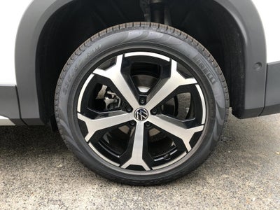 2026 Volkswagen Tiguan SE w/panoramic sunroof