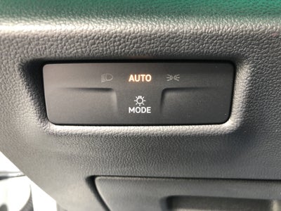 2026 Volkswagen Tiguan SE w/panoramic sunroof