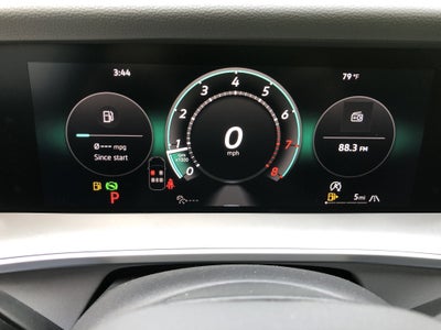 2026 Volkswagen Tiguan SE w/panoramic sunroof