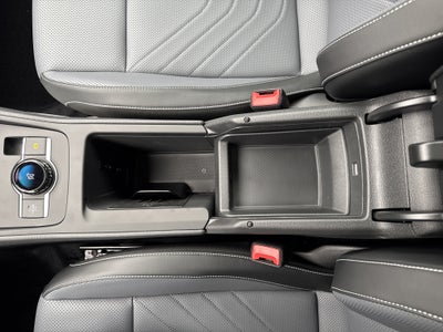 2026 Volkswagen Tiguan SE w/panoramic sunroof