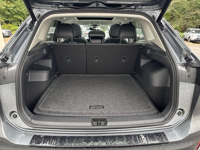 2026 Volkswagen Tiguan SE w/panoramic sunroof