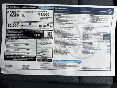 2026 Volkswagen Tiguan SE w/panoramic sunroof