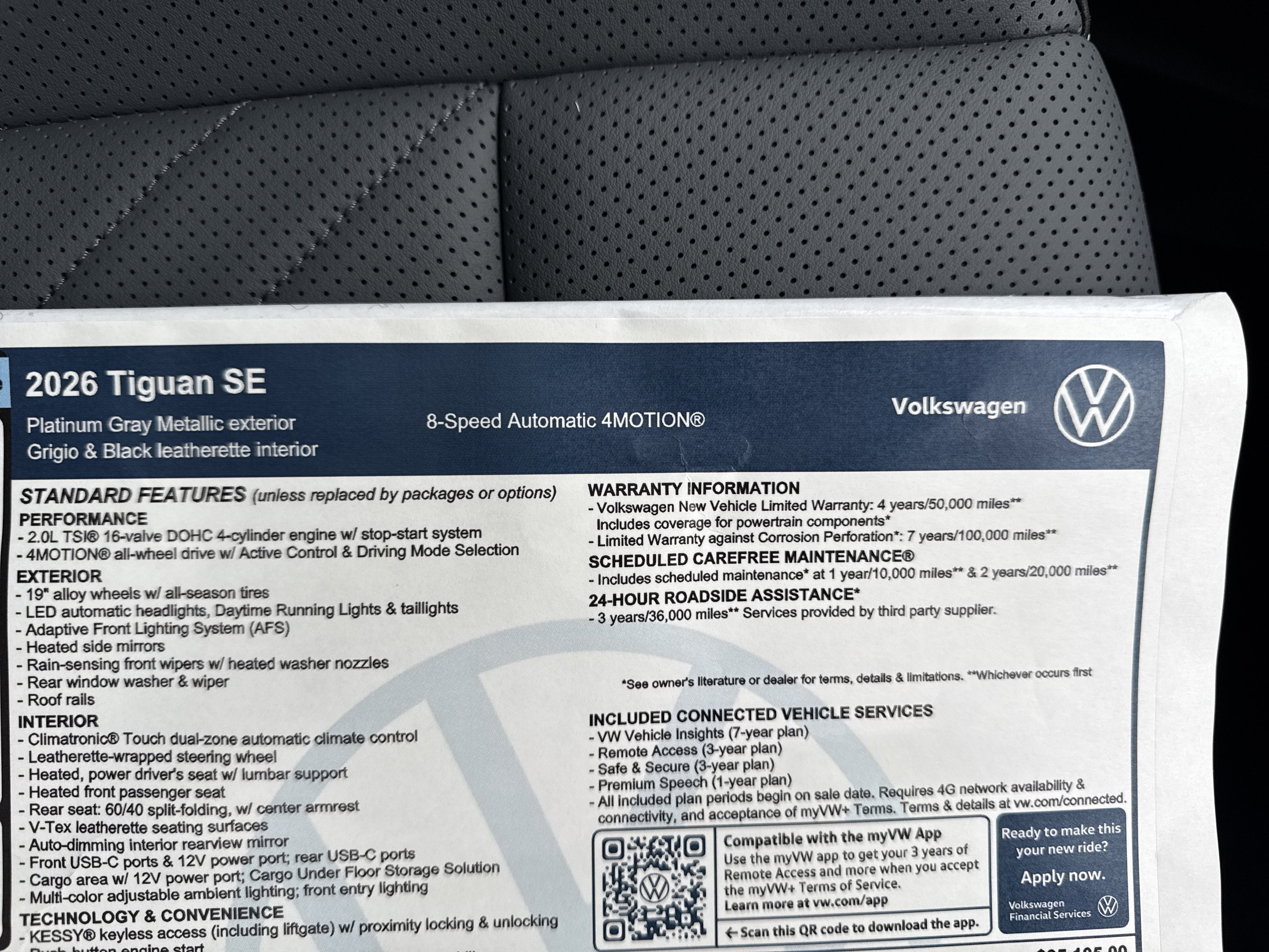 2026 Volkswagen Tiguan SE w/panoramic sunroof