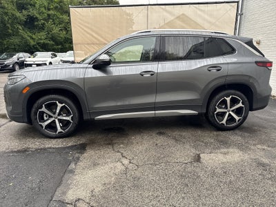 2026 Volkswagen Tiguan SE w/panoramic sunroof