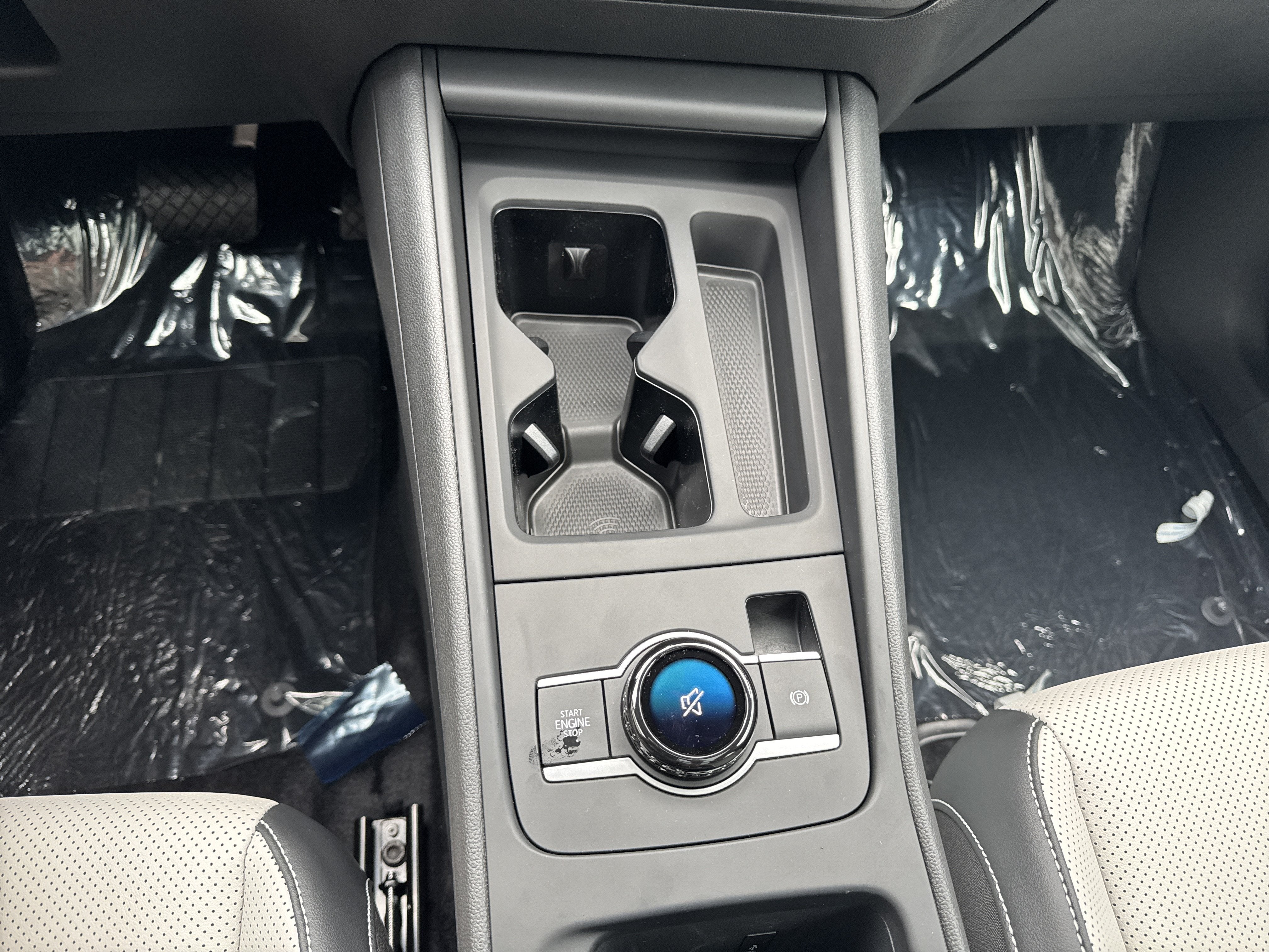 2026 Volkswagen Tiguan SE w/panoramic sunroof