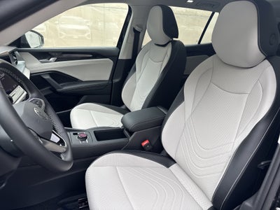 2026 Volkswagen Tiguan SE w/panoramic sunroof