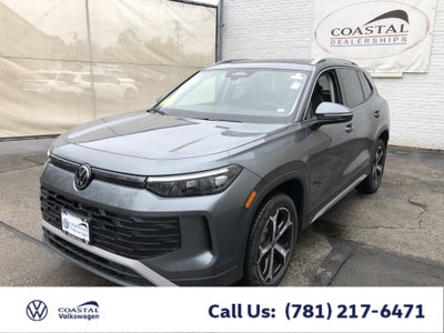 2026 Volkswagen Tiguan SE w/panoramic sunroof