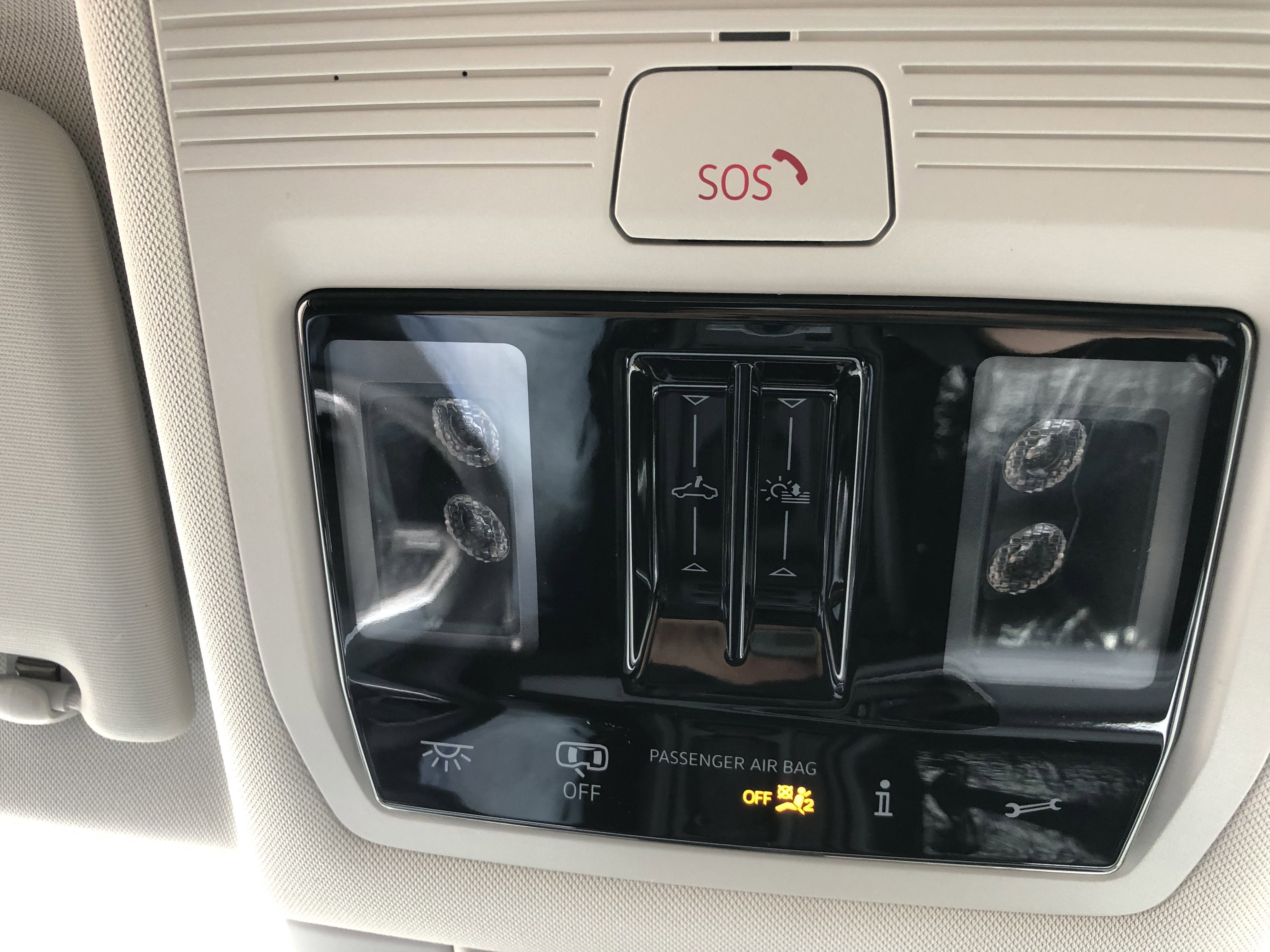 2026 Volkswagen Tiguan SE w/panoramic sunroof