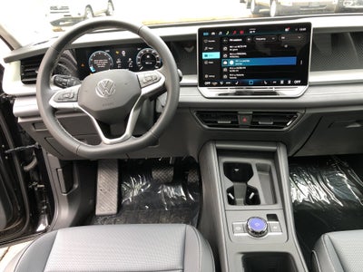 2026 Volkswagen Tiguan SE w/panoramic sunroof