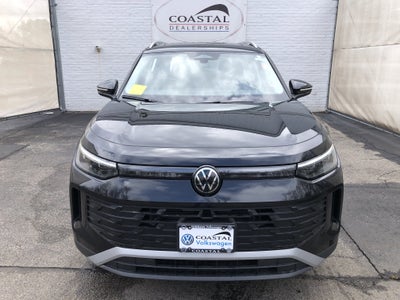 2026 Volkswagen Tiguan SE w/panoramic sunroof