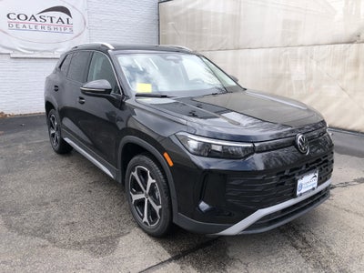 2026 Volkswagen Tiguan SE w/panoramic sunroof