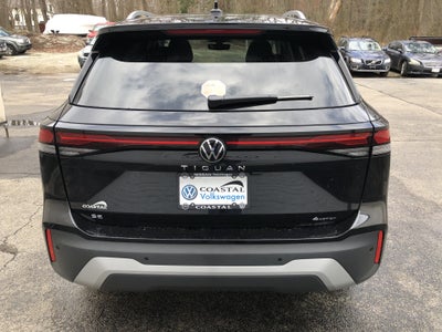 2026 Volkswagen Tiguan SE w/panoramic sunroof