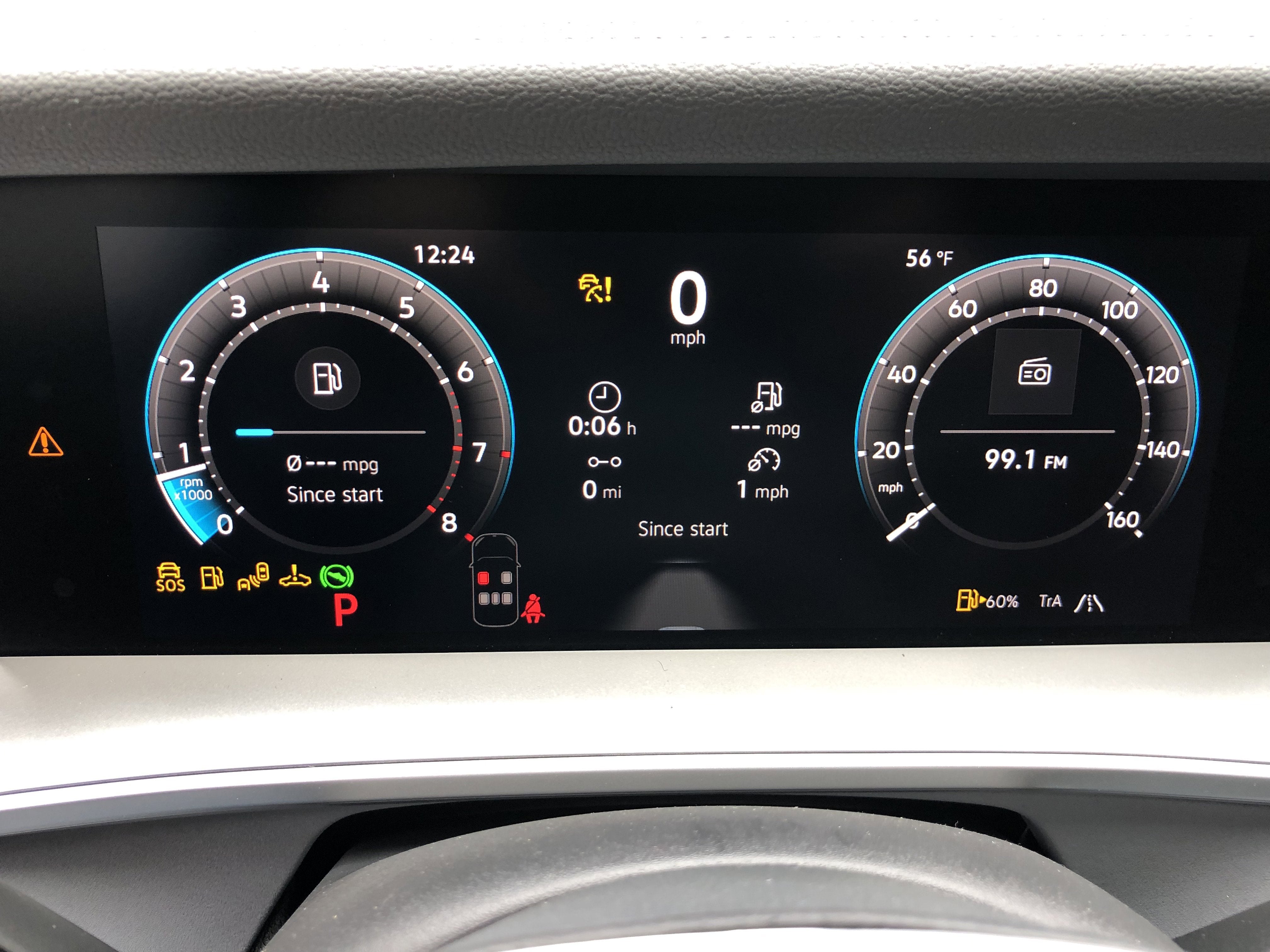 2026 Volkswagen Tiguan SE w/panoramic sunroof