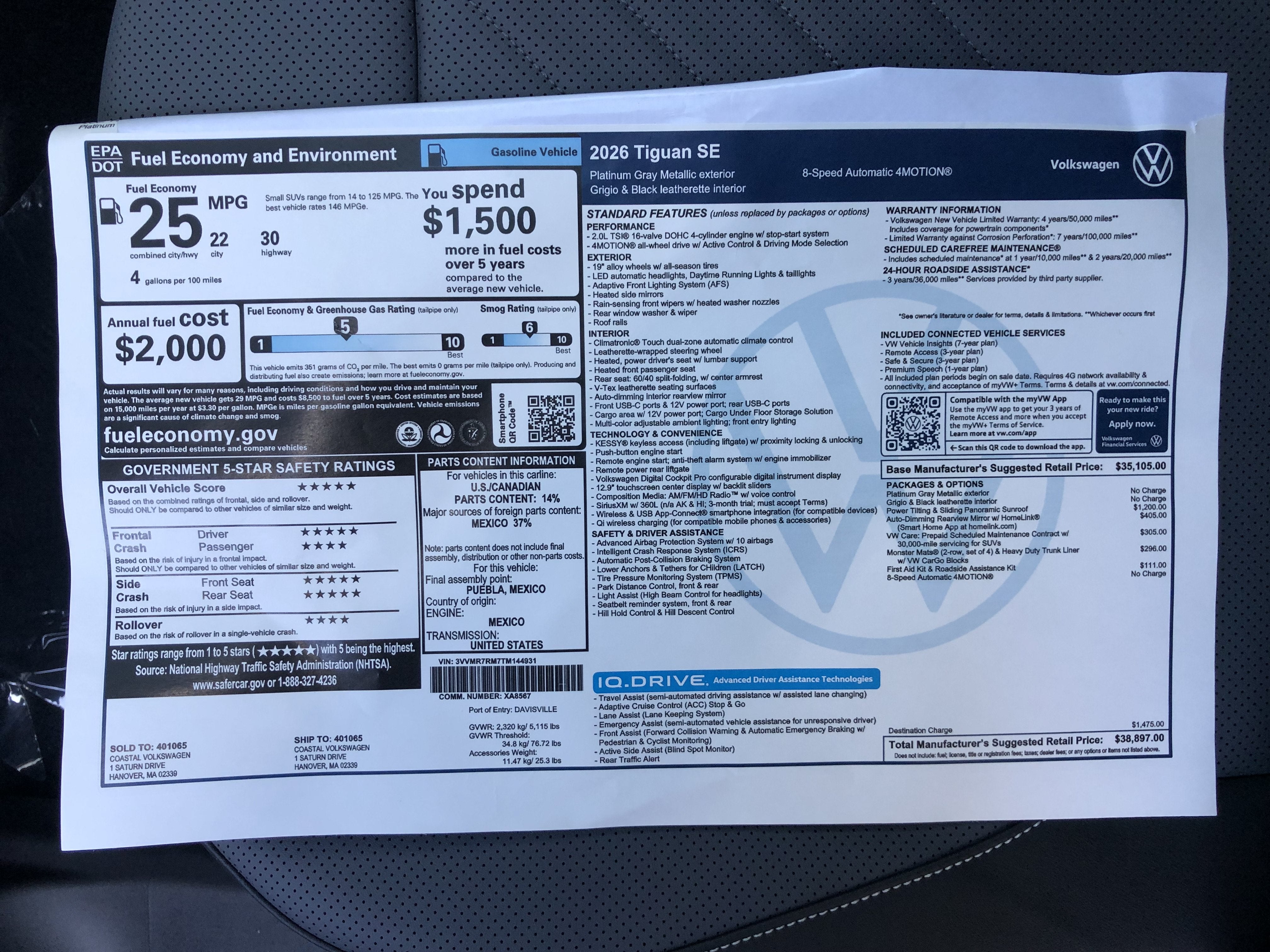 2026 Volkswagen Tiguan SE w/panoramic sunroof
