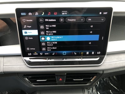 2026 Volkswagen Tiguan SE w/panoramic sunroof