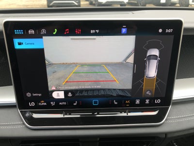 2026 Volkswagen Tiguan SE w/panoramic sunroof