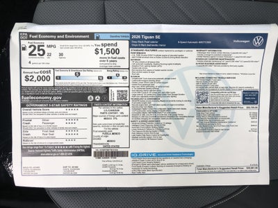 2026 Volkswagen Tiguan SE w/panoramic sunroof