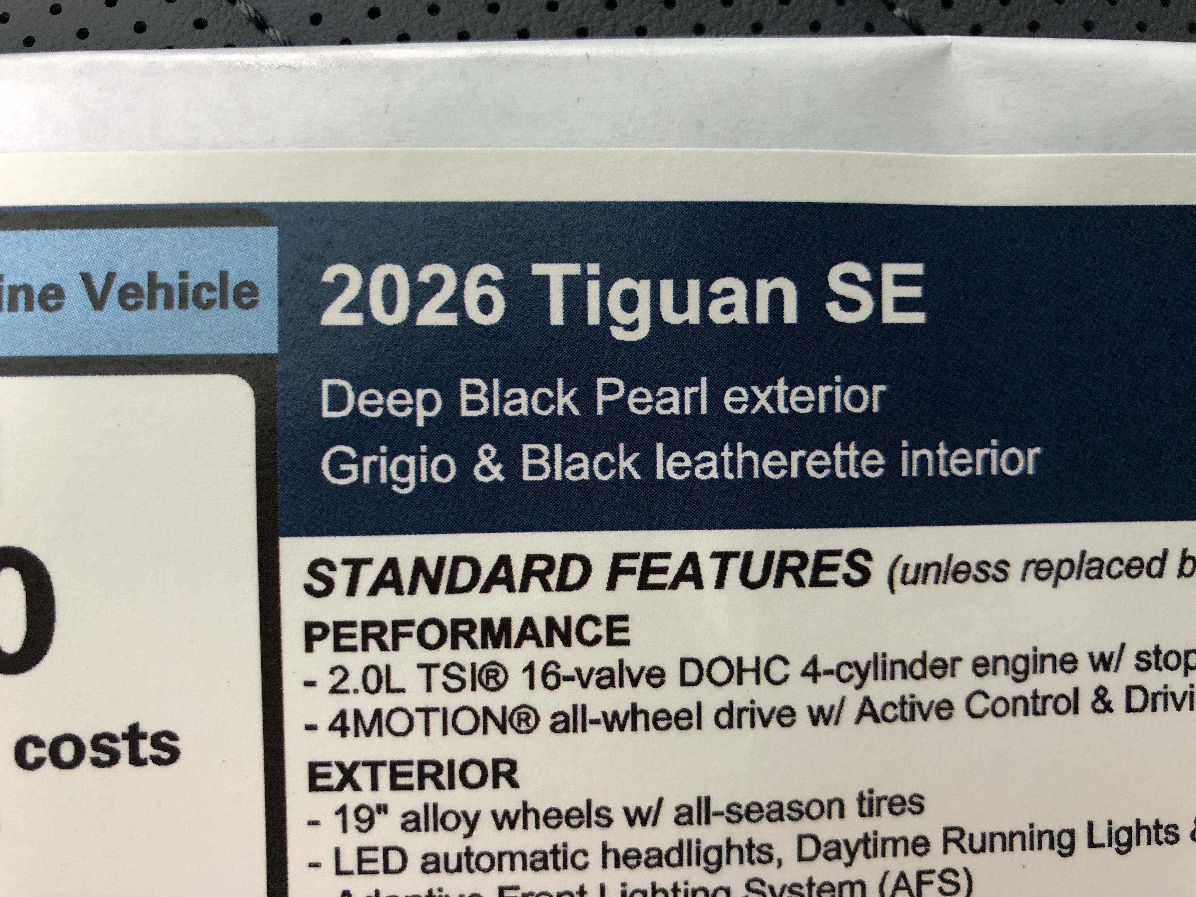 2026 Volkswagen Tiguan SE w/panoramic sunroof