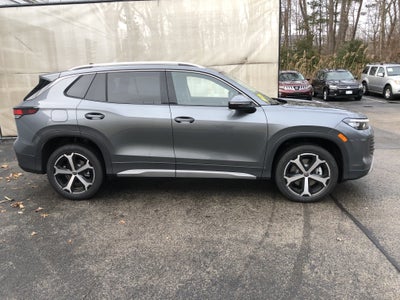 2026 Volkswagen Tiguan SE w/panoramic sunroof