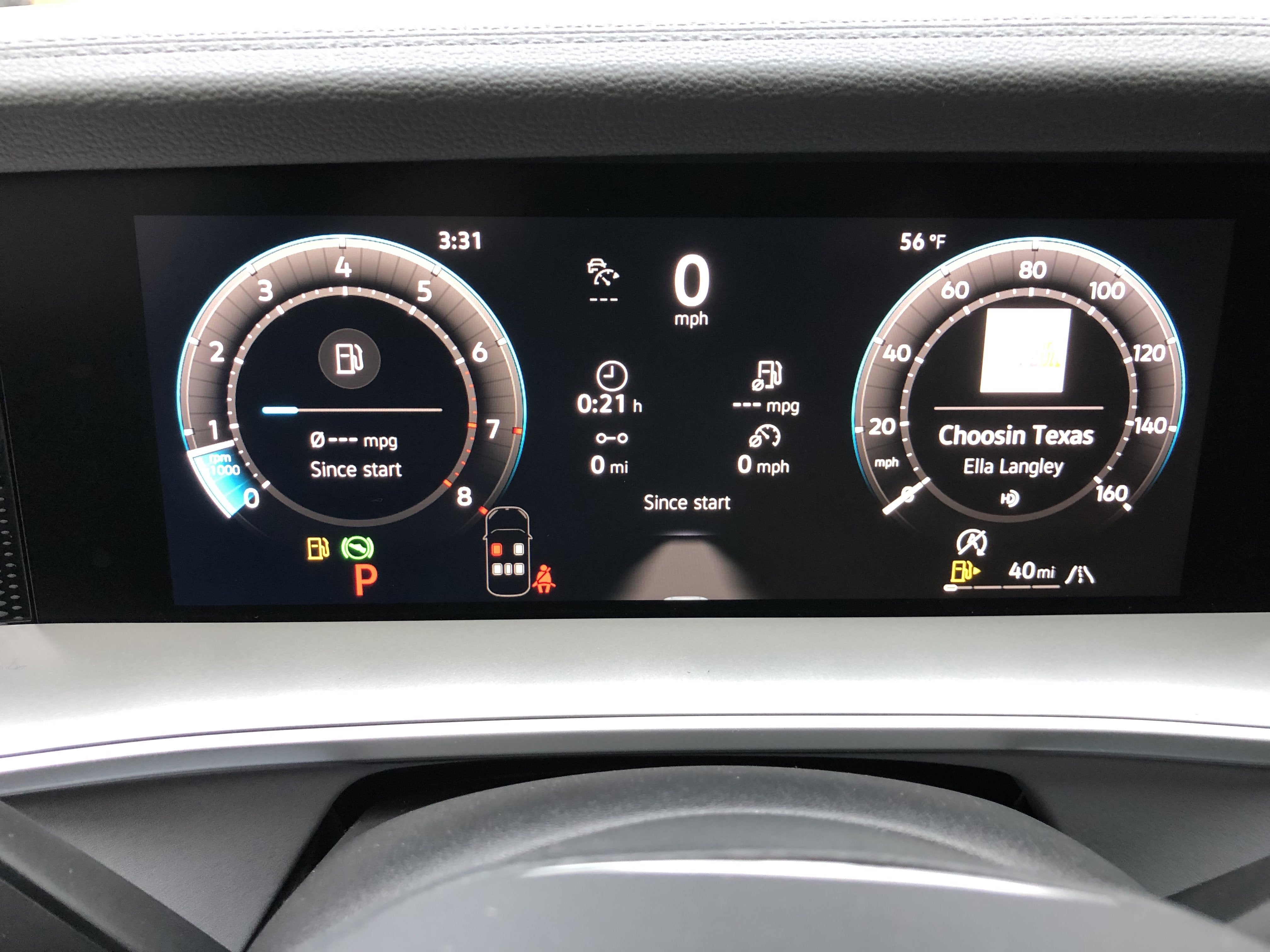 2026 Volkswagen Tiguan SE w/panoramic sunroof