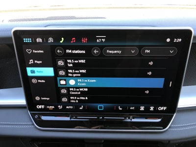 2026 Volkswagen Tiguan SE w/panoramic sunroof